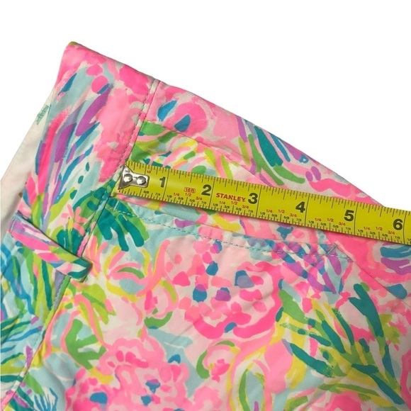 LILLY PULITZER WOMEN Sz4 CHIPPER PRINTED SHORT BERMUDA MULTI - Picture 10 of 13